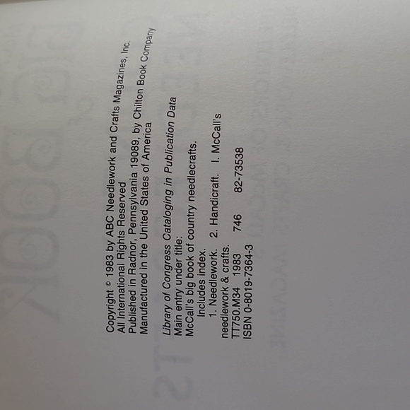 MCCALL'S CHILTON Vintage 1983 'Big Book of Country Needlecrafts' Softcover - Picture 8 of 17